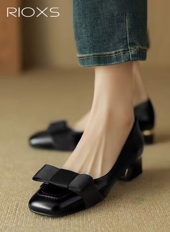 ريوكس حذاء ماري جين كلاسيكي مسطح للنساء، حذاء مسطح أنيق بمقدمة مربعة وكعب سميك ومزين بفيونكة فرنسية، تصميم مريح بكعب منخفض للسيدات، لون موحد متعدد الاستخدامات ومناسب للارتداء اليومي للمشي والعمل والمواعدة، أسود - Image 1